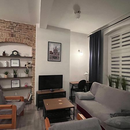 Sloneczny Apartament Centrum Poznania Klimatyzacja Wi-Fi Tv Zmywarka Pralka Piekarnik Екстер'єр фото